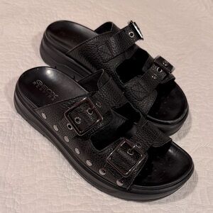 Geox Respira studded adjustable slides Italy